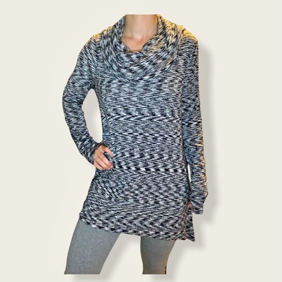 Cable and Gauge long sleeve cowlneck tunic - Picture 1 of 6